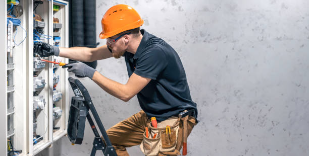 Best Residential Electrician Services  in Sneedville, TN